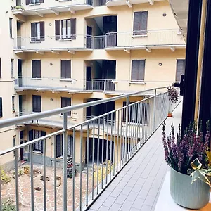 https://apt-ringhiera-in-porta-romana-milano.it-lombardy.com